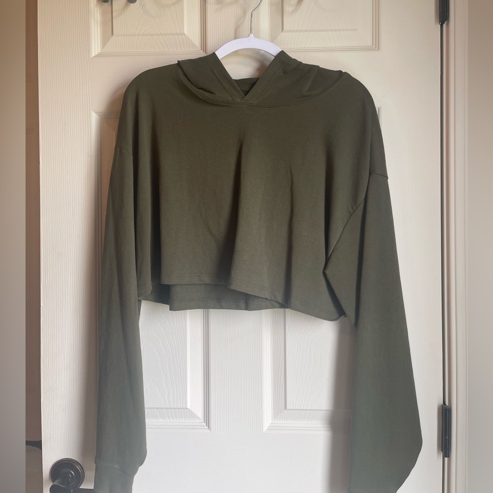 Balera Cropped Long Sleeve Hoodie